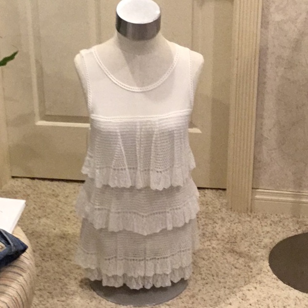 Sm tank light lace fun top, worn 3 times